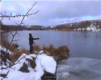 Видео «Клуб рыбаков» — Рыбалка на спиннинг зимой 